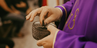 Missas celebrarão passagem da Quarta-feira de Cinzas
