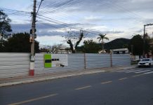 Justiça suspende obra da praça e rua coberta